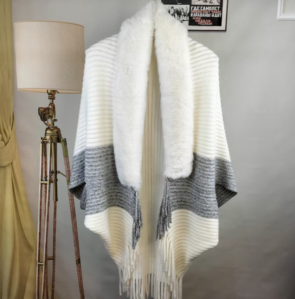 Louise Női Műszőrme Kabát – Luxus szőrmegallér | Egy Méret