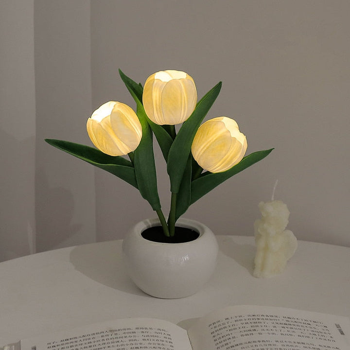 Tulipán Éjjeli lámpa - LumiTulip