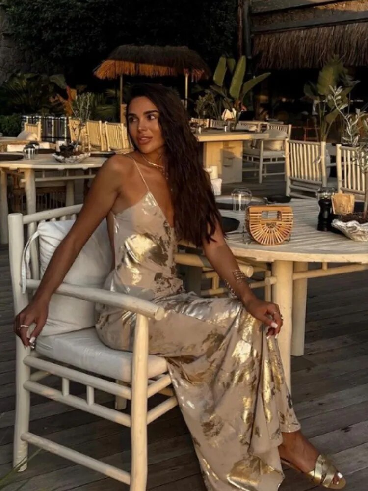Sima Nyári Ruha Mély V-nyakkal – Selene