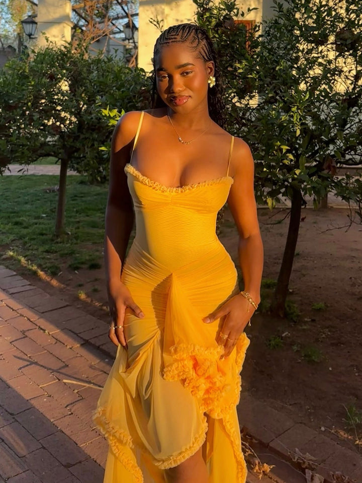 Trendi maxi ruha volánnal és spagetti pántokkal – Loyza