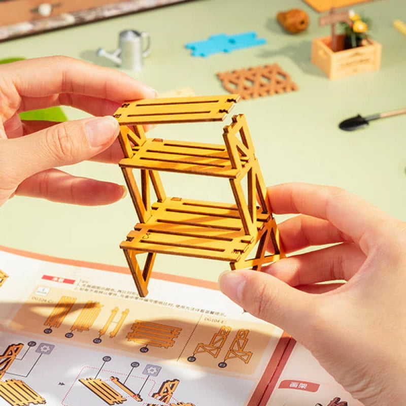 Miniatűr DIY Kiskert Ház Építőcsomag – BloomHaus