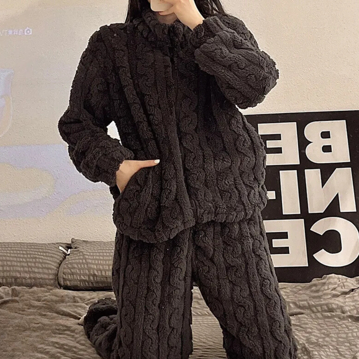 Puhos és Meleg Onesie Nőknek - Liora