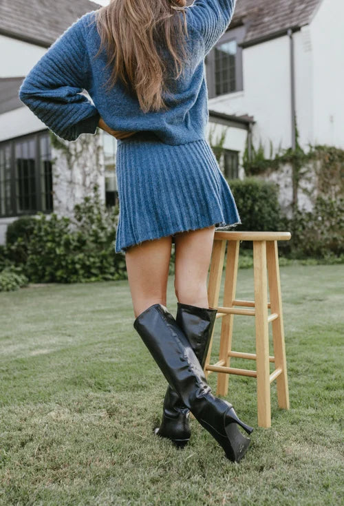 Trendi Plissé Pulóver és Szoknya Szett - Isabella