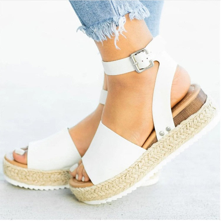 Hölgymintás Plateau-Espadrille szandál magassarkúval és pánttal – Livia