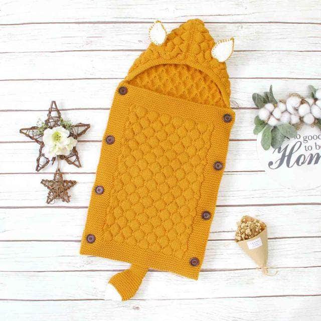 Kötött babatelefón – Livia