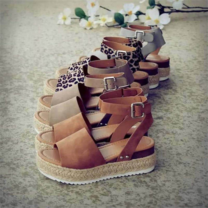 Hölgymintás Plateau-Espadrille szandál magassarkúval és pánttal – Livia