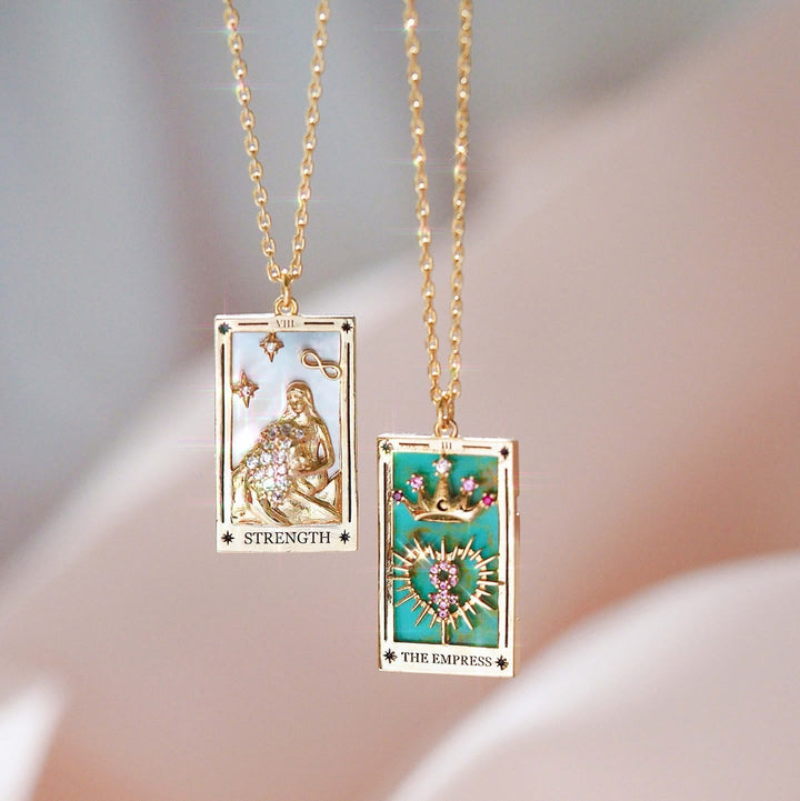 Zirkónia aranyozott tarot csepp függő nyaklánc - Amara