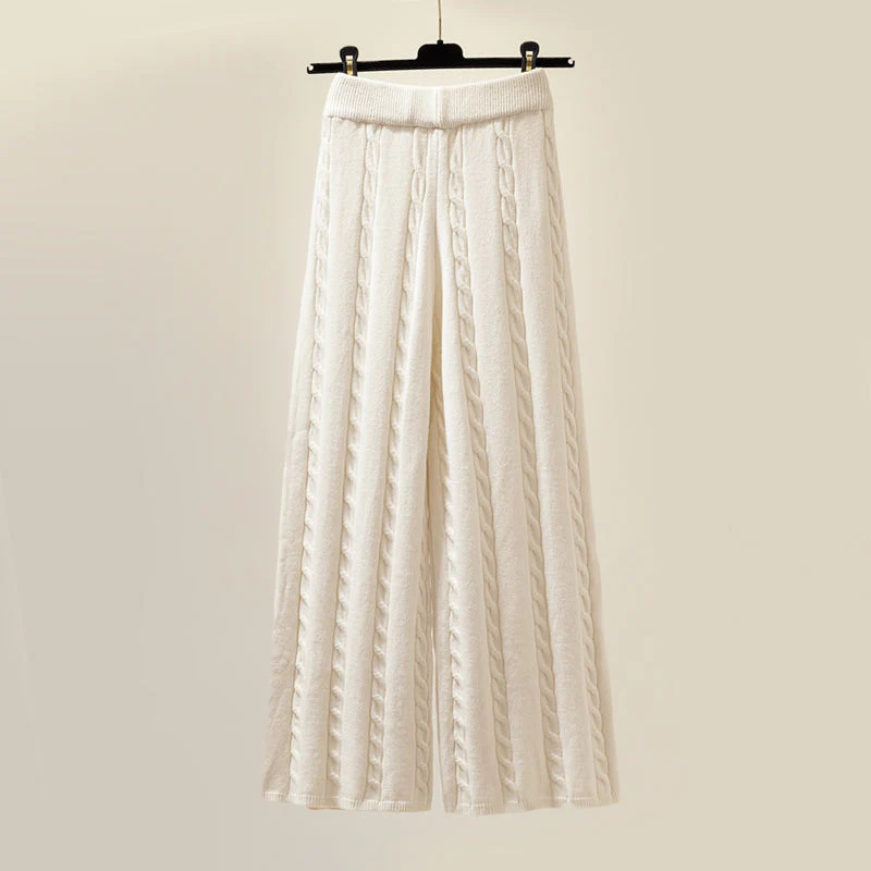 Stílusos Kötött Ruházati Szett - Sofie