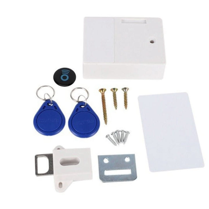 Elektronikus töltőnyílás láthatatlan érzékelővezérléssel - Vaultin