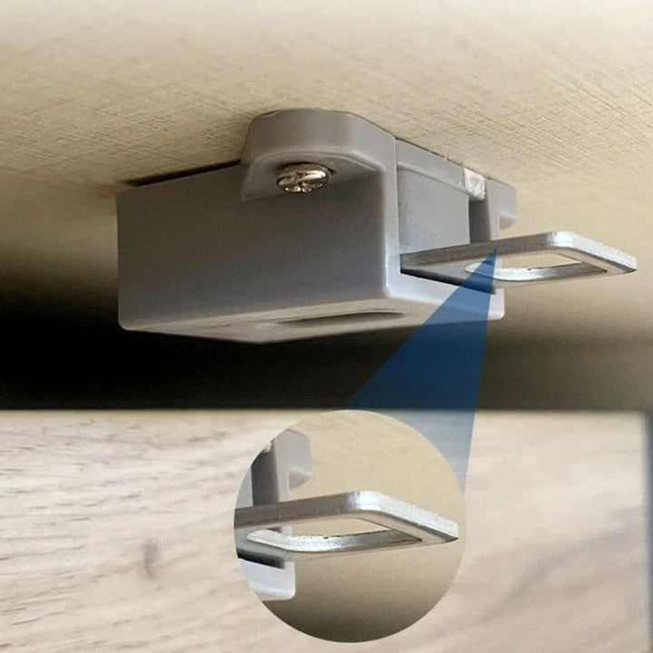 Elektronikus töltőnyílás láthatatlan érzékelővezérléssel - Vaultin