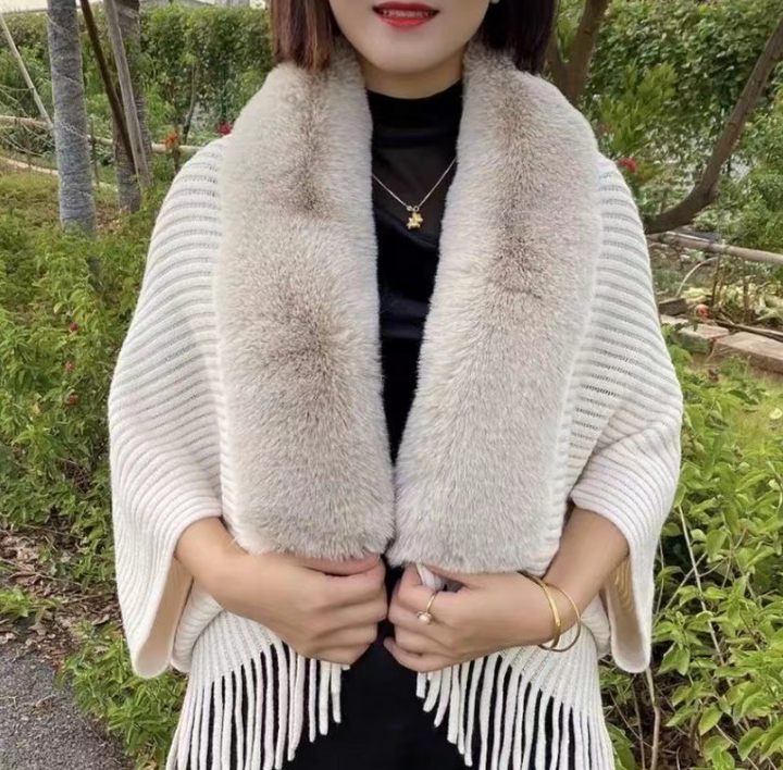 Louise Női Műszőrme Kabát – Luxus szőrmegallér | Egy Méret