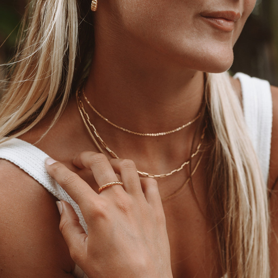 Csavart Gyűrű Szimbolikával - Tessa