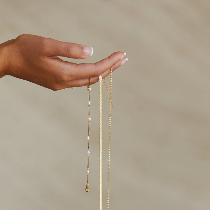 Ékszer karkötő édesvízi gyöngyökkel - Amara