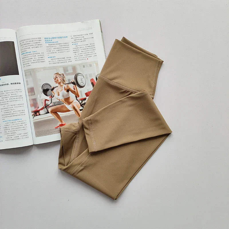 Magas derekú csípőemelő jóga leggings - Aria