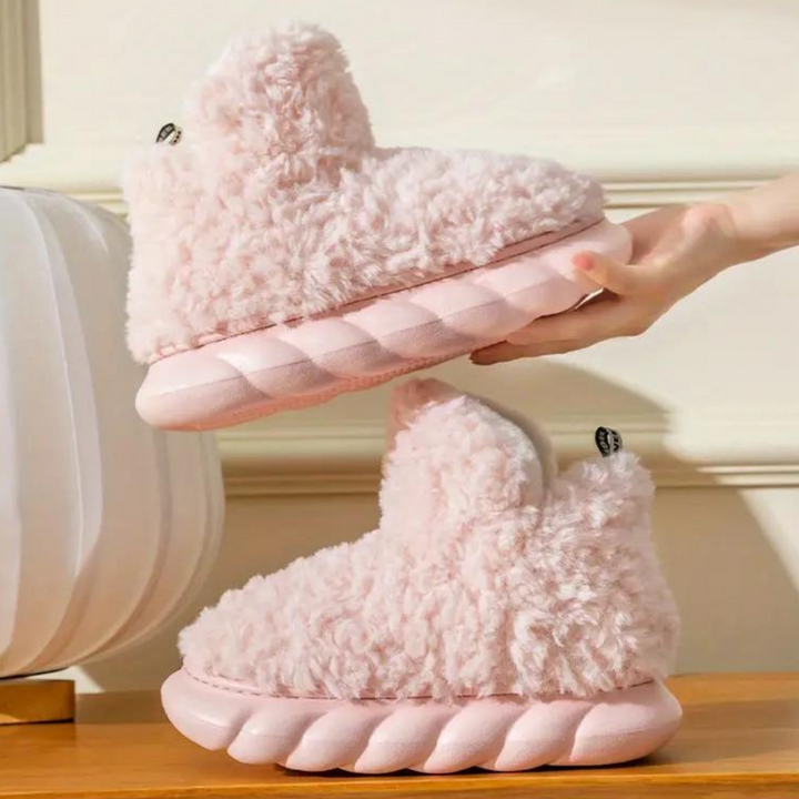 Nua - Kényelmes Teddy Papucs Nőknek