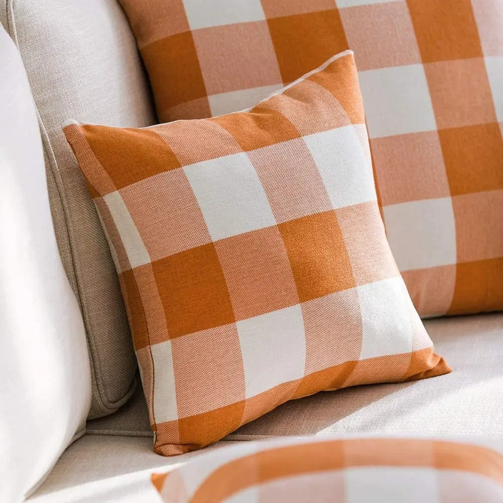 Kényelmes Kockás párnahuzat vidéki stílusban – Autumn Plaid (1+1 INGYEN)