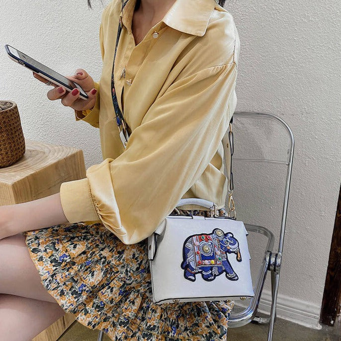 Hímzett Mandala Válltáska – Könnyű, Többfunkciós Bohém Dizájn