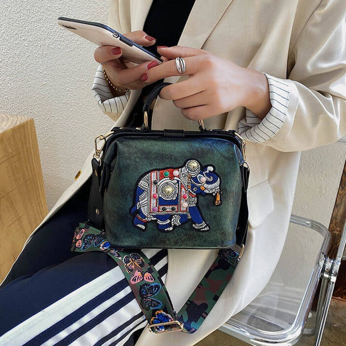 Hímzett Mandala Válltáska – Könnyű, Többfunkciós Bohém Dizájn