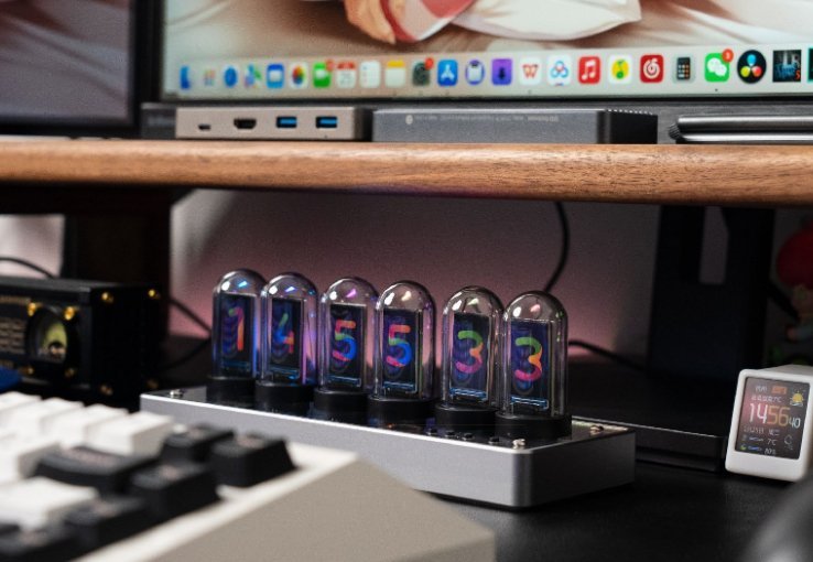 Vertikális LED Nixie Asztali Óra – Chronix