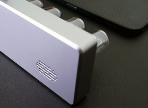 Vertikális LED Nixie Asztali Óra – Chronix