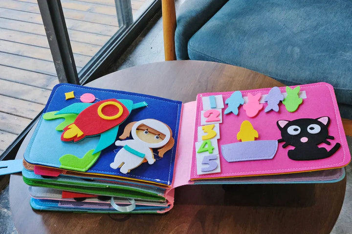 Montessori Kalandkönyv - Filctörténetek