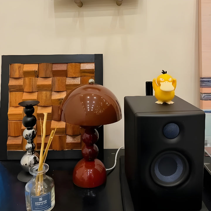 Skandináv dizájn asztali lámpa - FloraGlow