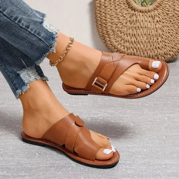 Orthopédiai női bőr szandál Hallux Valgus korrekcióval – Livia