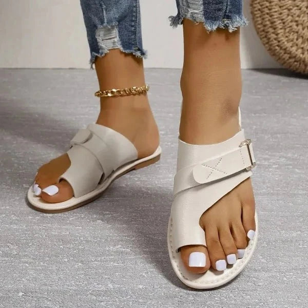 Orthopédiai női bőr szandál Hallux Valgus korrekcióval – Livia