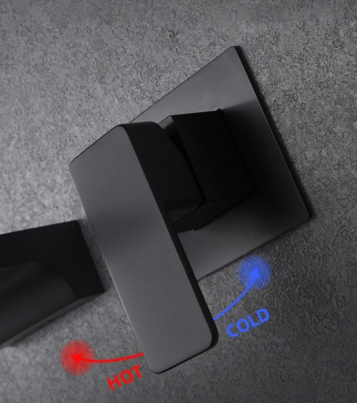 Szenzoros Falra Szerelhető Csap Vízfallal – Fluxis