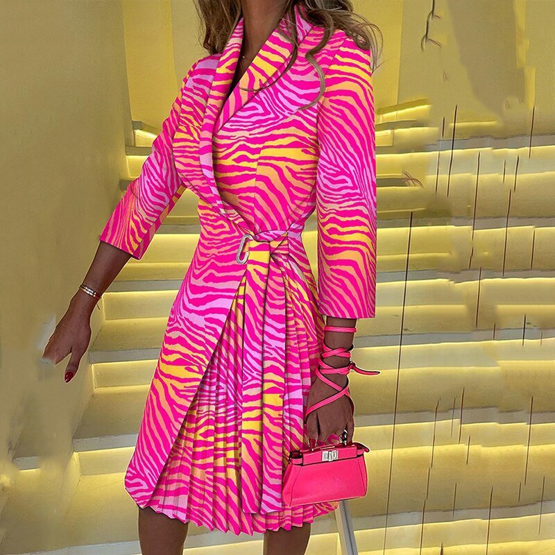 Trendi női blézerruha – Aurelia őszi stílusban