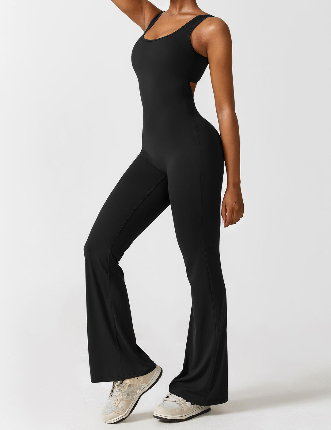 Vissza nélküli jumpsuit, széles szárú nadrággal – Liv