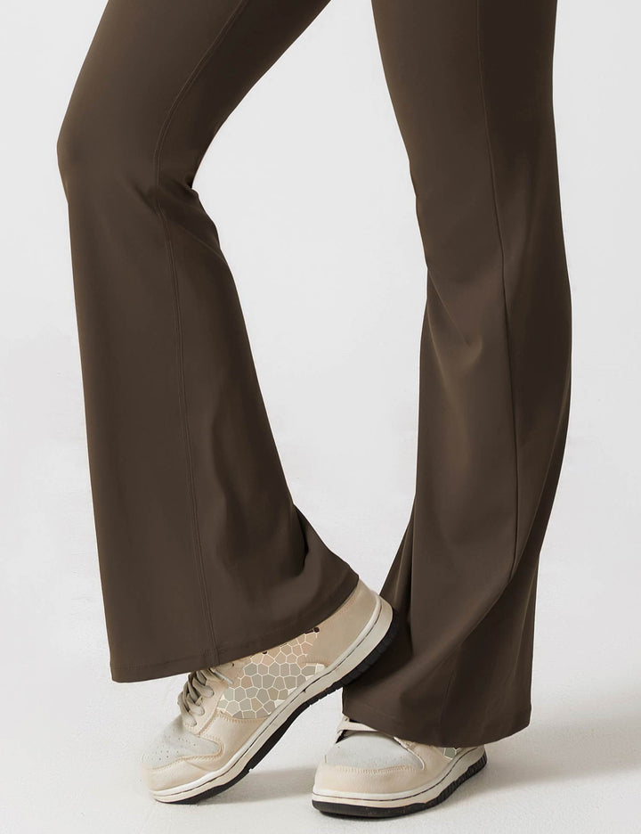 Vissza nélküli jumpsuit, széles szárú nadrággal – Liv