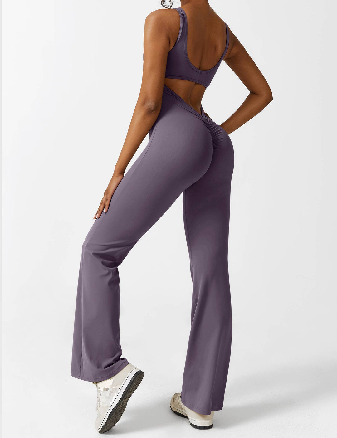Vissza nélküli jumpsuit, széles szárú nadrággal – Liv