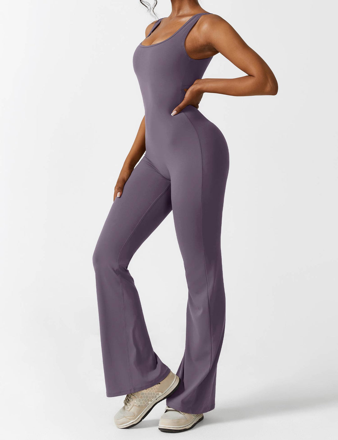Vissza nélküli jumpsuit, széles szárú nadrággal – Liv