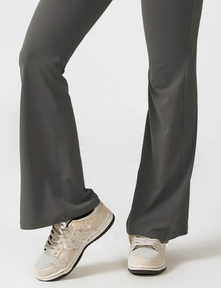 Vissza nélküli jumpsuit, széles szárú nadrággal – Liv