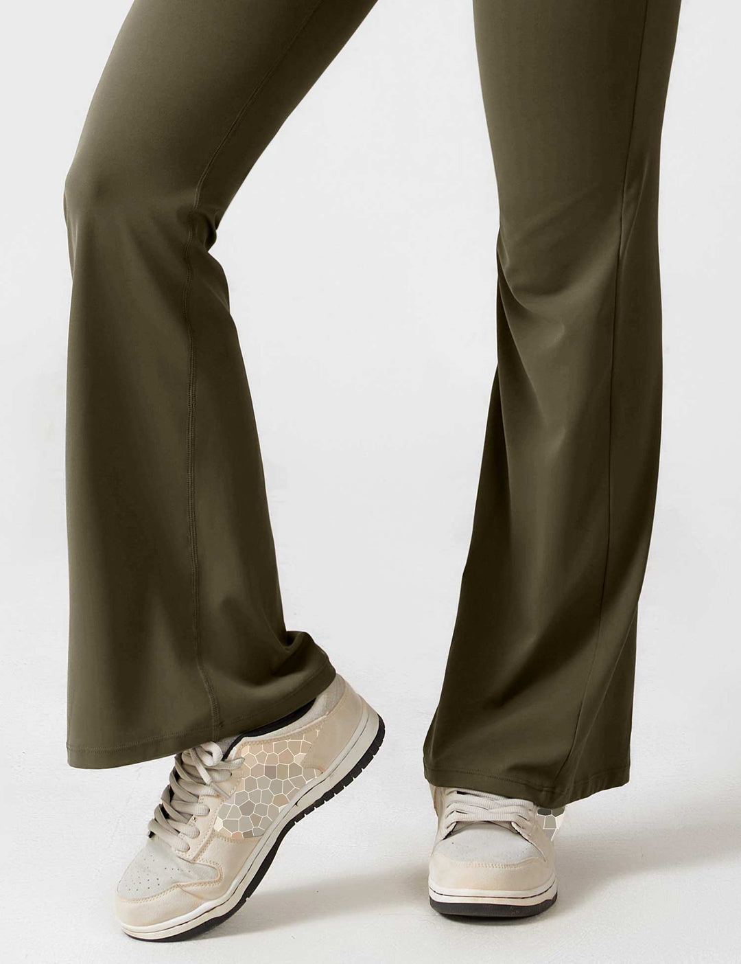 Vissza nélküli jumpsuit, széles szárú nadrággal – Liv