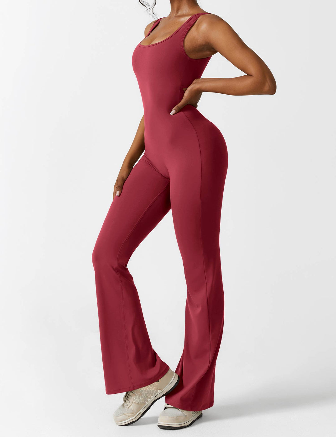 Vissza nélküli jumpsuit, széles szárú nadrággal – Liv